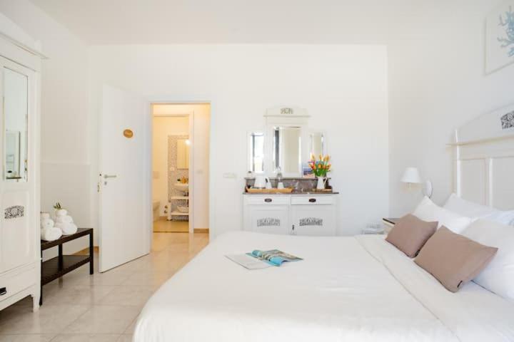 Biancaleuca Rooms & Suite Santa Maria di Leuca Esterno foto